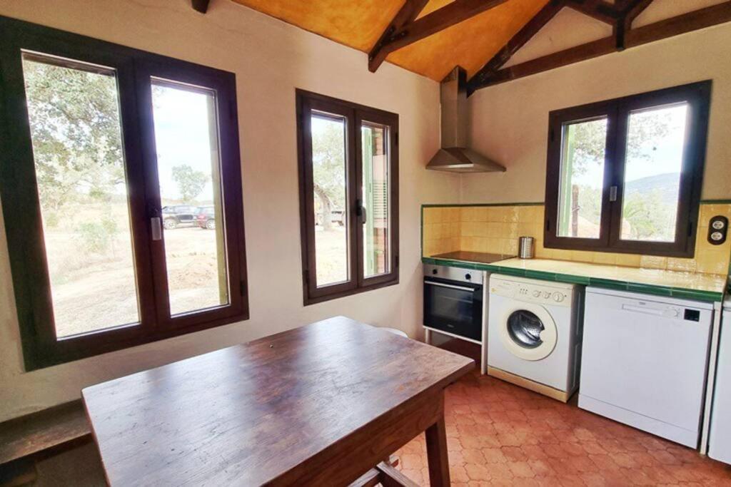 Alojamiento Rural En Aracena. Finca El Rehilete Eksteriør billede