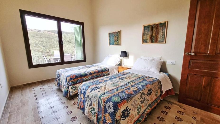 Alojamiento Rural En Aracena. Finca El Rehilete Eksteriør billede