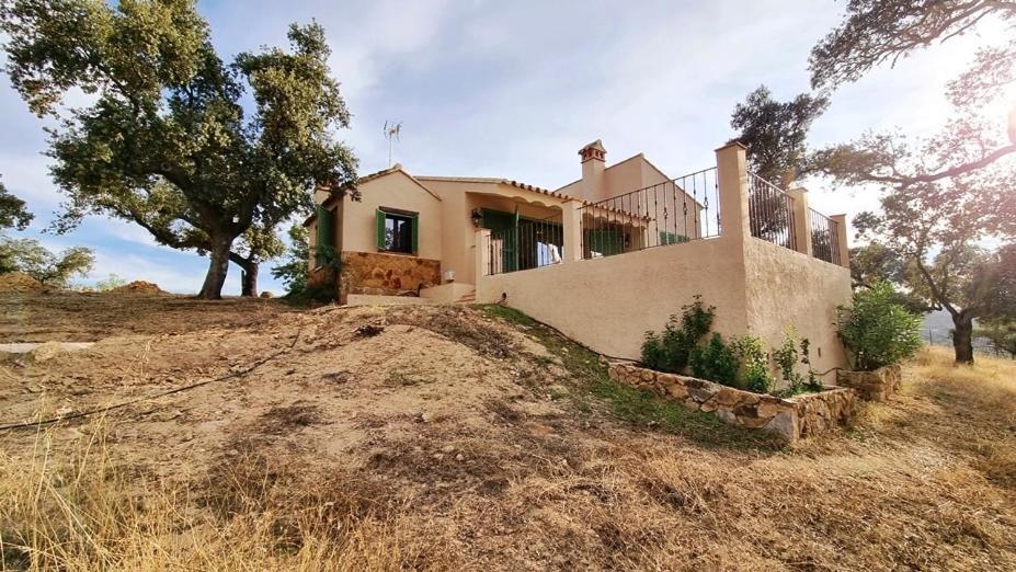 Alojamiento Rural En Aracena. Finca El Rehilete Eksteriør billede